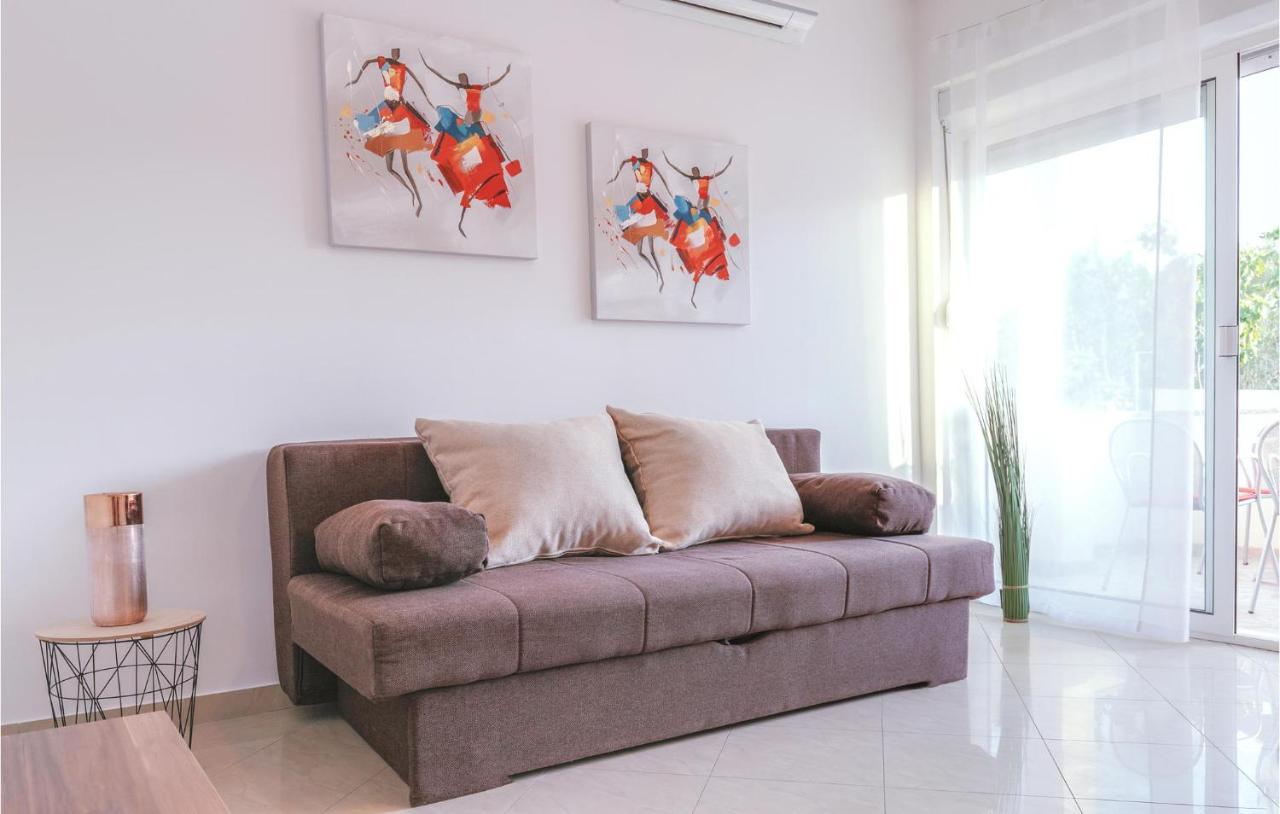 Awesome Home In Bibinje With Kitchen