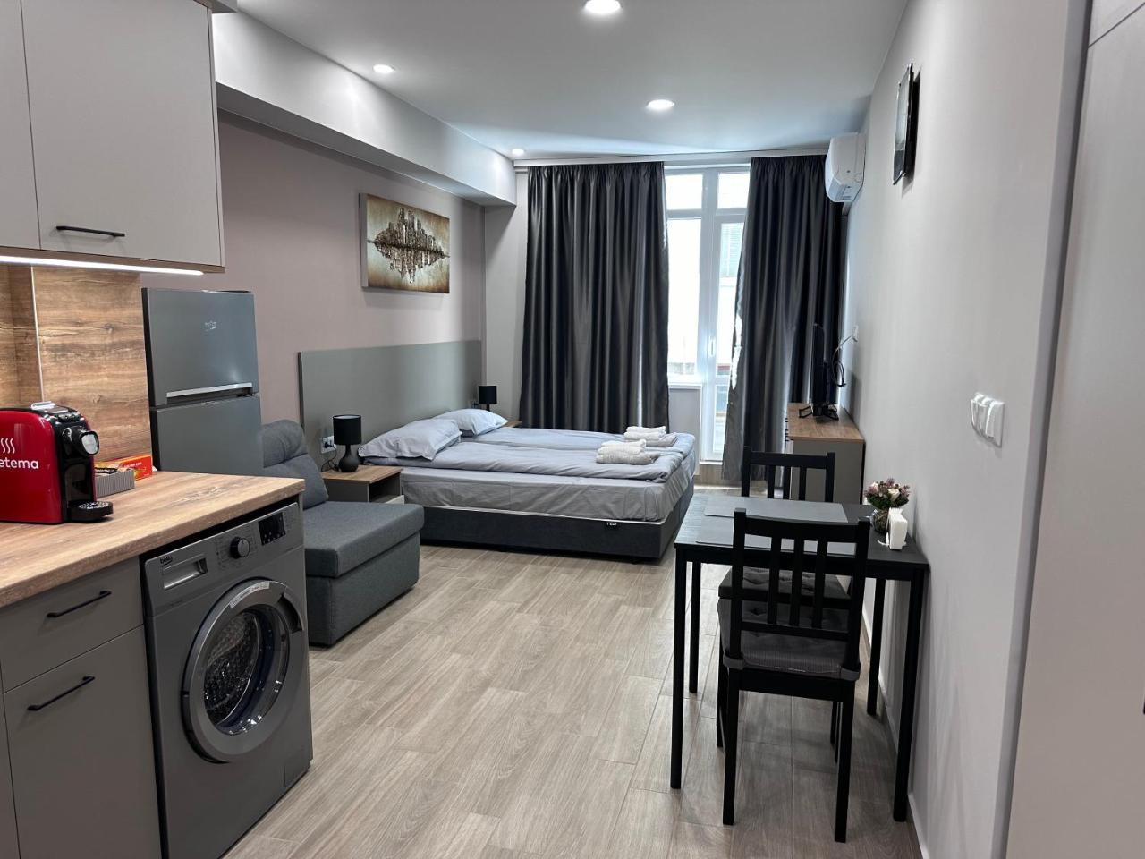 Studio Komfort Burgas Centyr