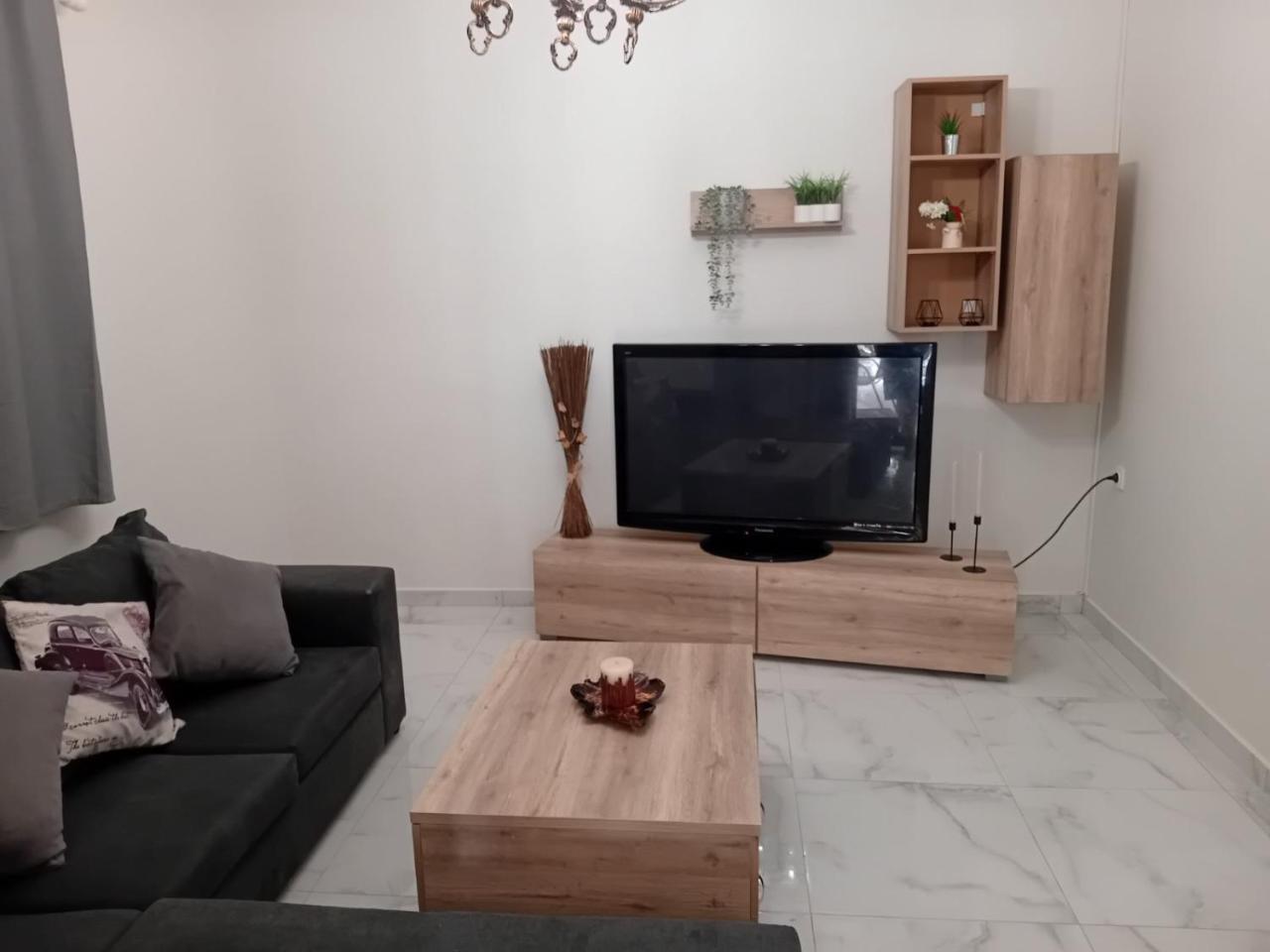 Aris Apartment