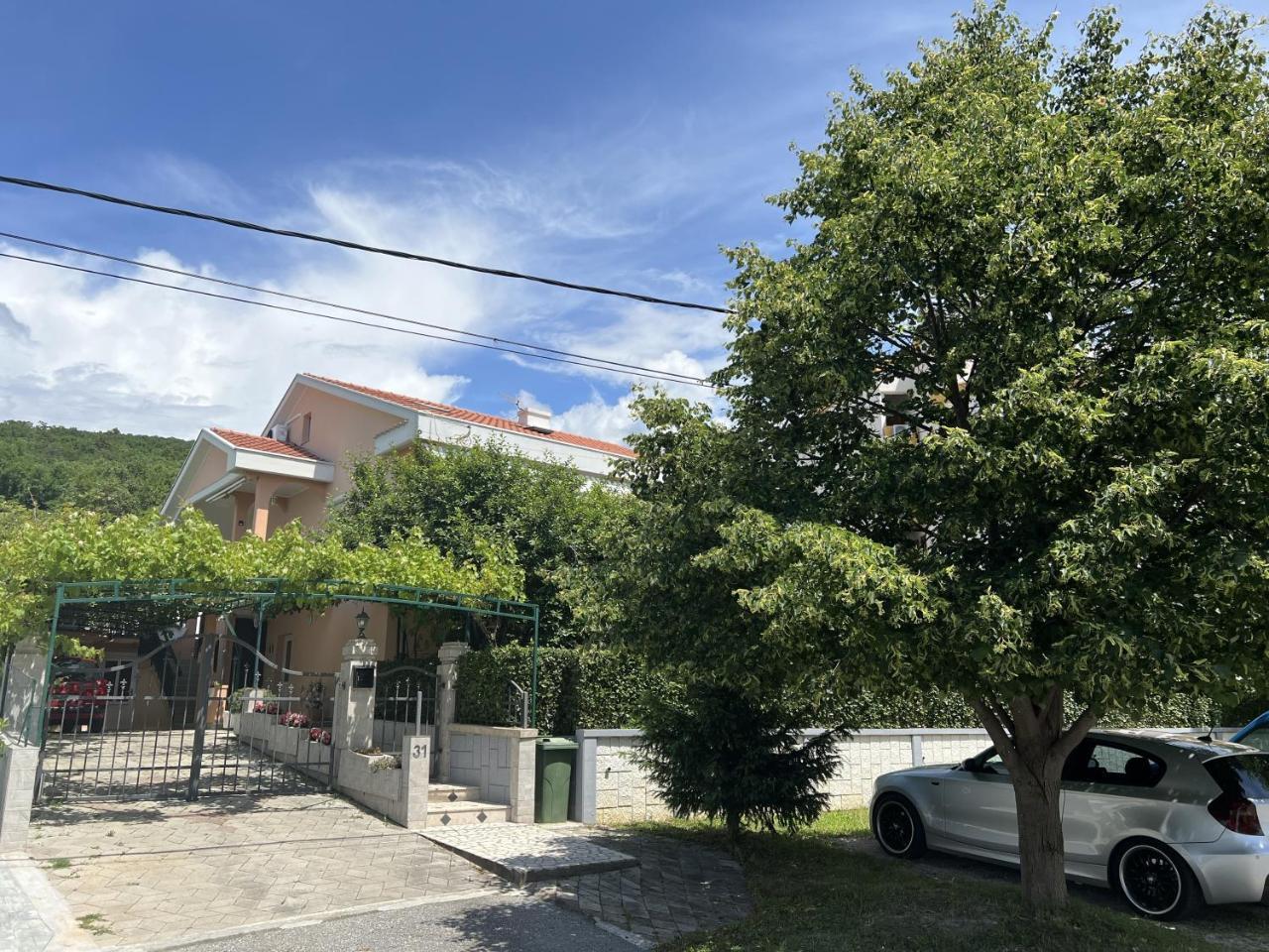 Apartments With A Parking Space Dramalj, Crikvenica 23261