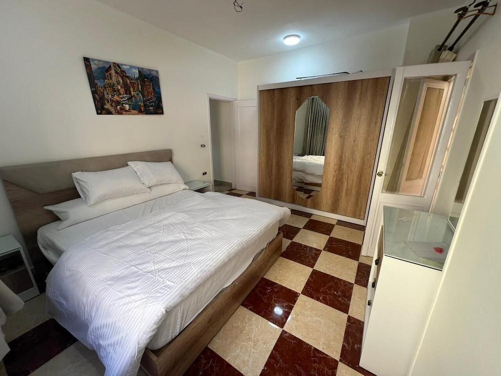 Comfy One Bedroom Apartment