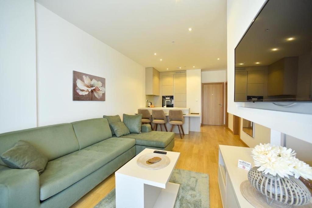 Deta Apartments Wow Hotel