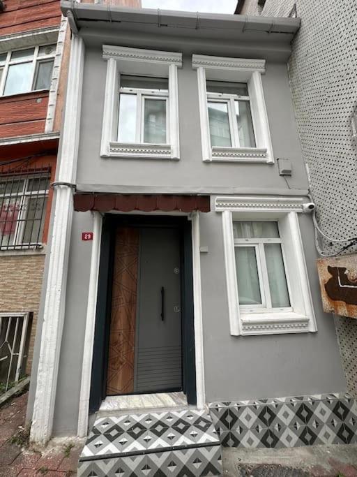 Tarihi Yarmada Fatihte Iki Katl Mustakil Ev