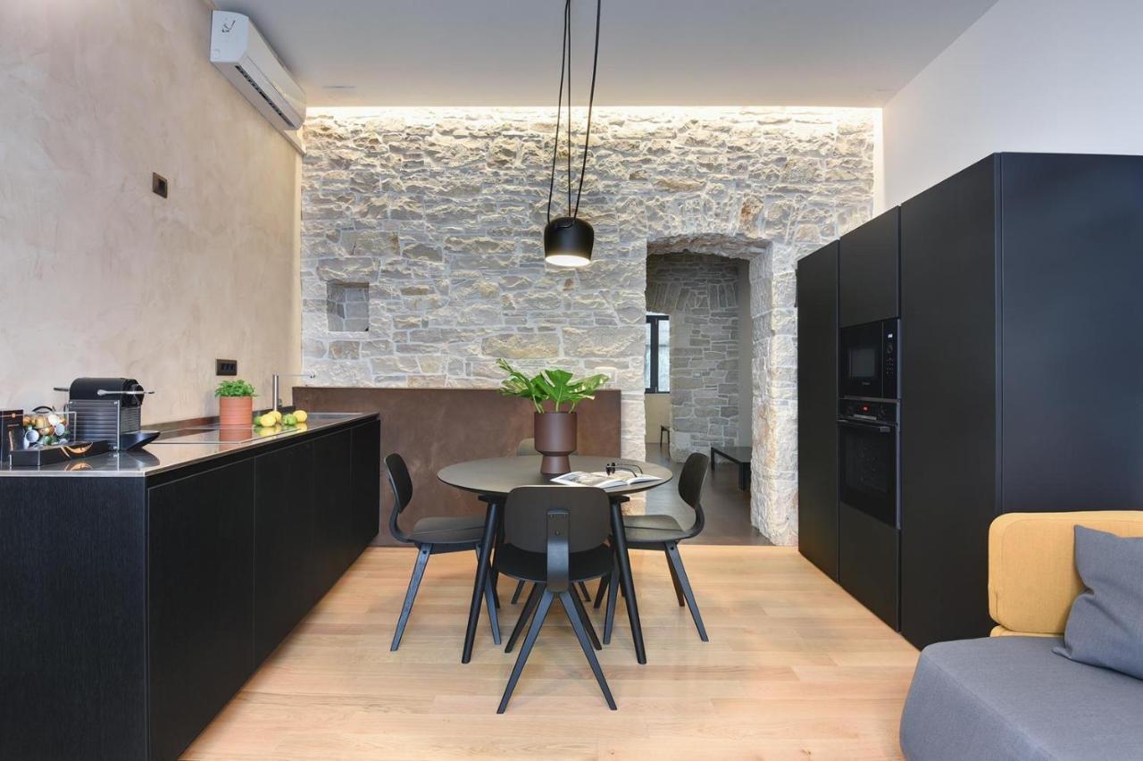 Cave Design Apartment Pula
