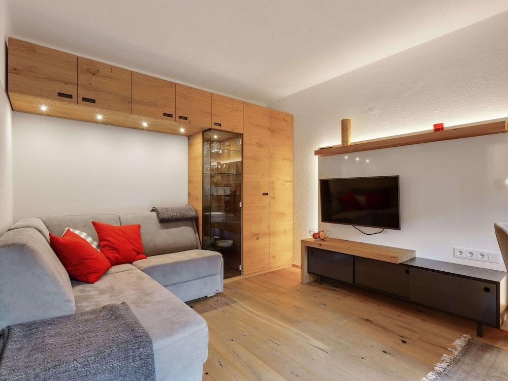 Charming Apartment In Jochberg With Balcony
