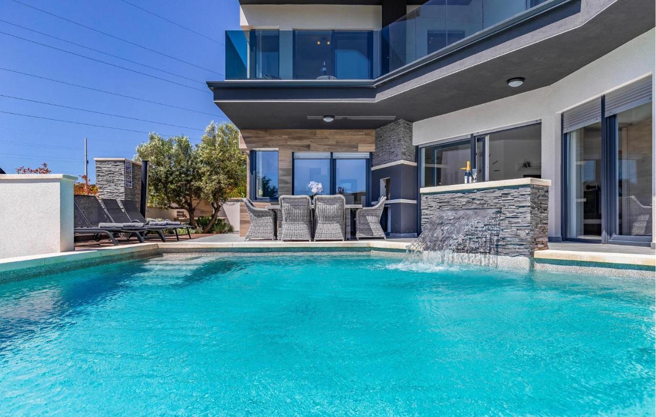 Nice Home In Pula With Wifi