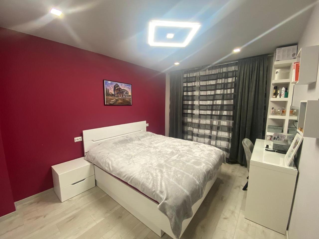 West Park Apartment