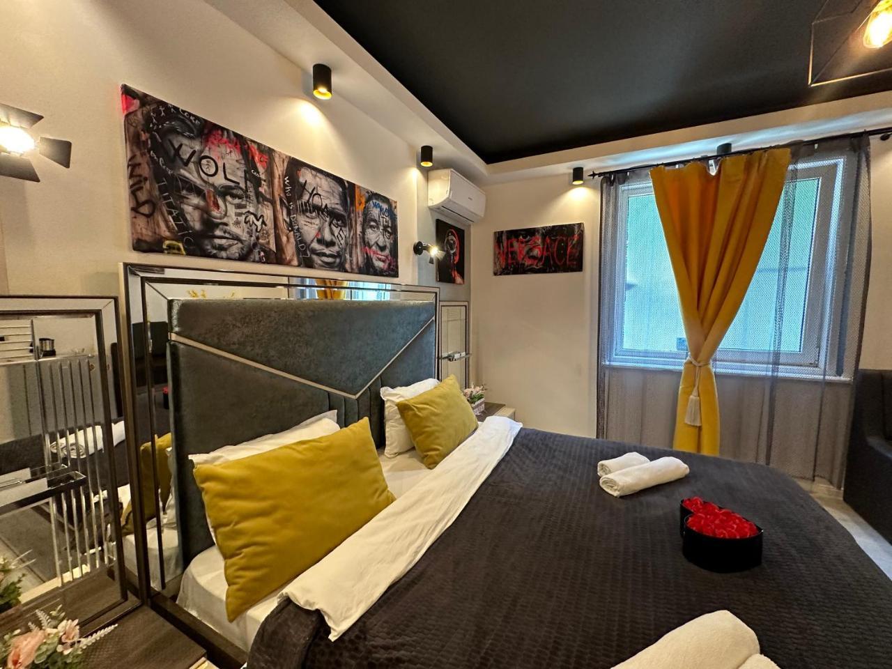 The Fame Modern Studio In Top Location & Parking