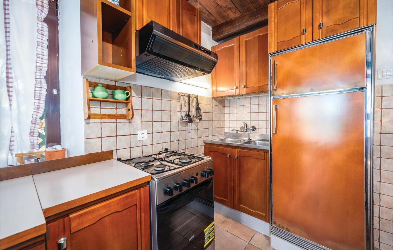 1 Bedroom Amazing Home In Bacva