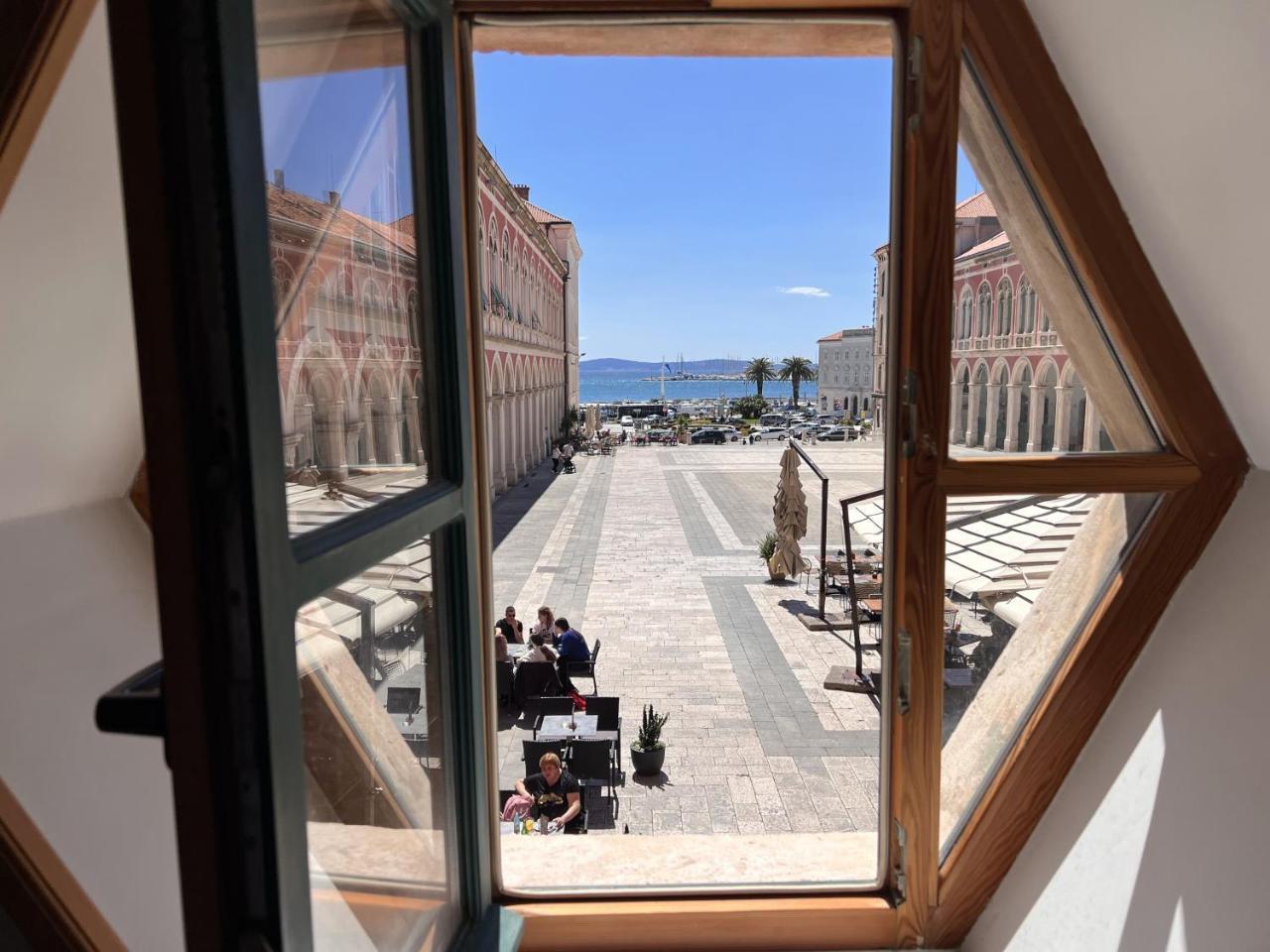 On The Square Suites