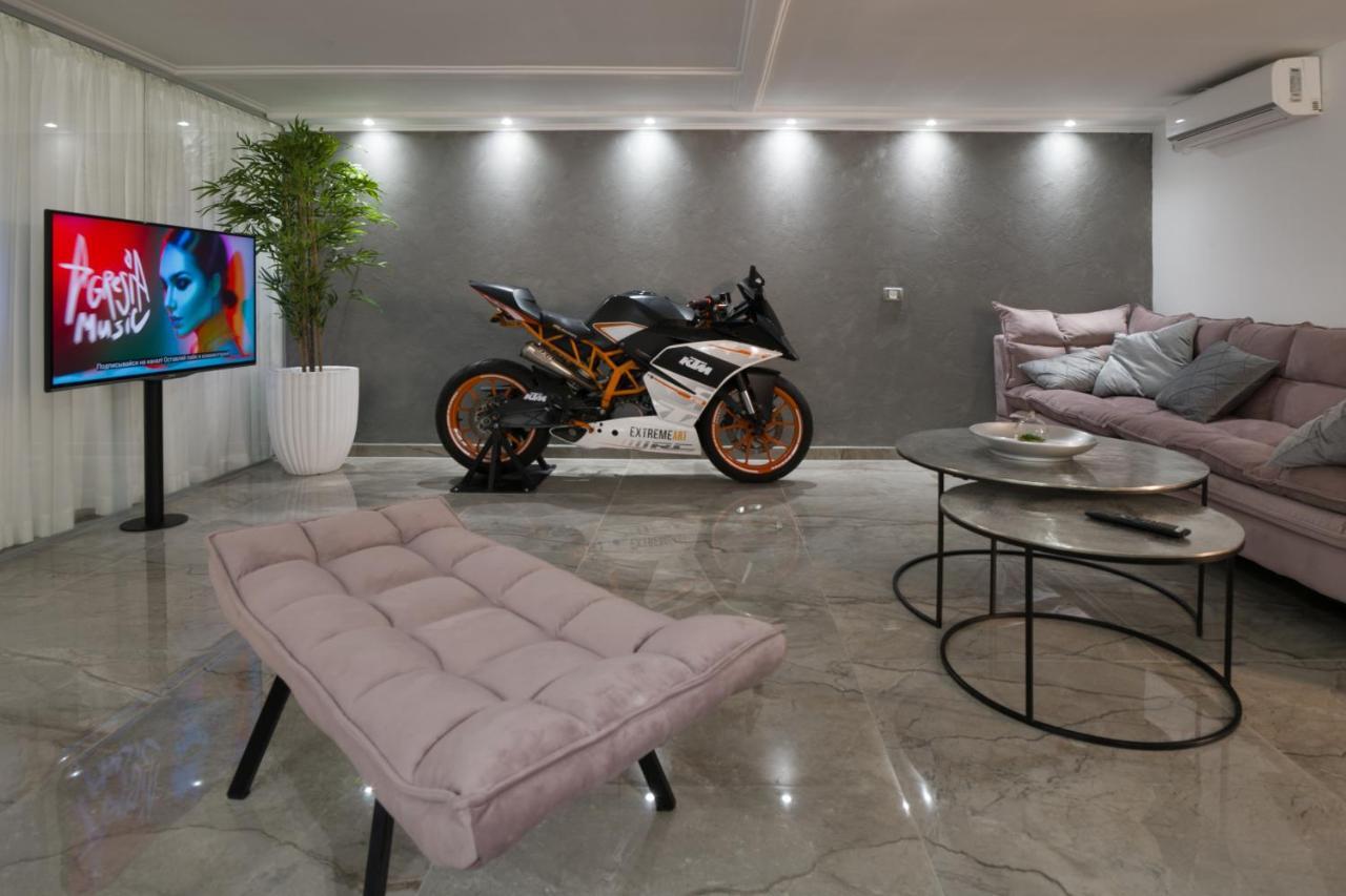 Real Superbike at Your Home - Bahai Gardens Center