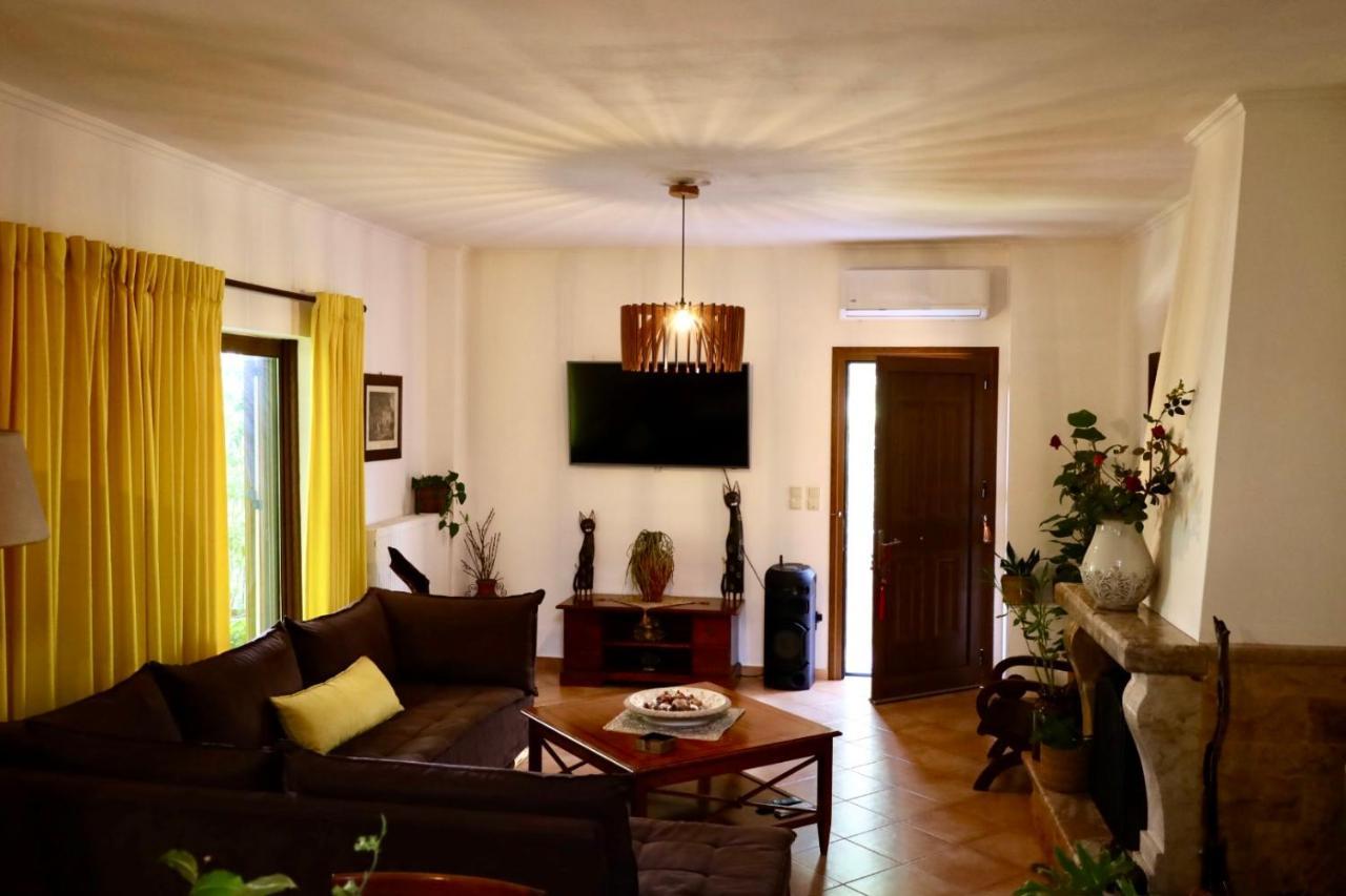 Jasmine Place Kalamata