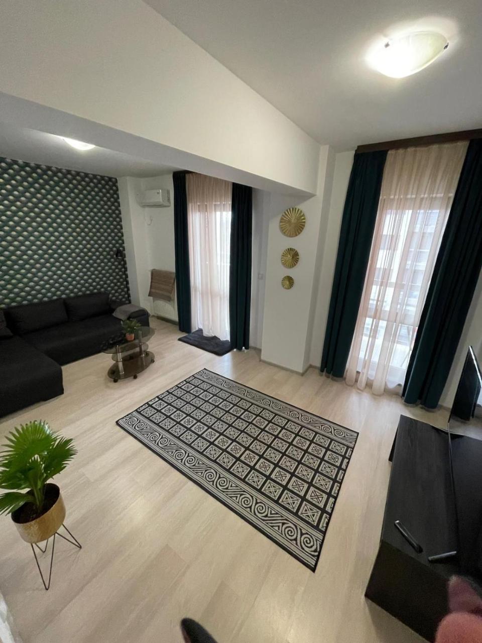 Urban Nest Apartament Cu 2 Camere, Aproape de Iulius Mall