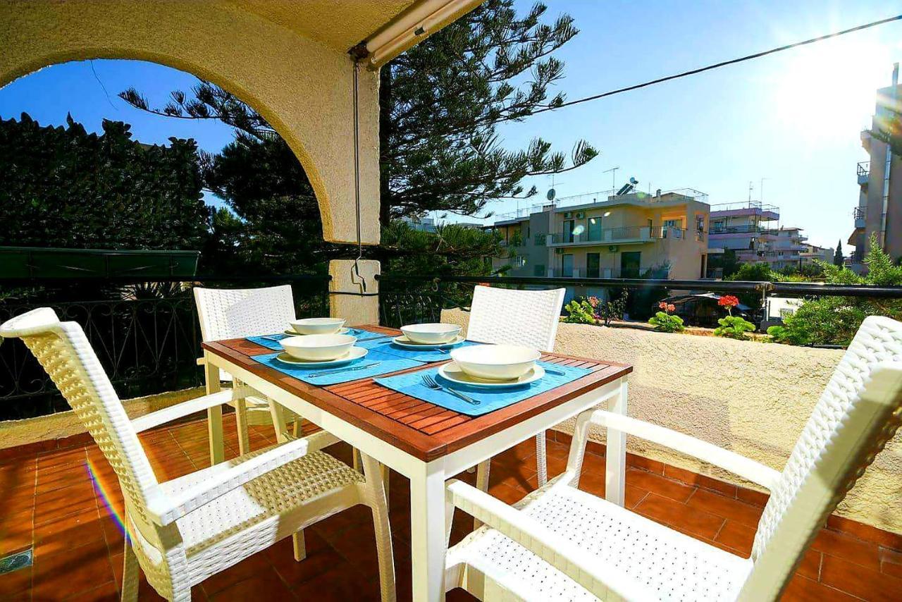 Tranquil Maisonette In Glyfada W Private Parking