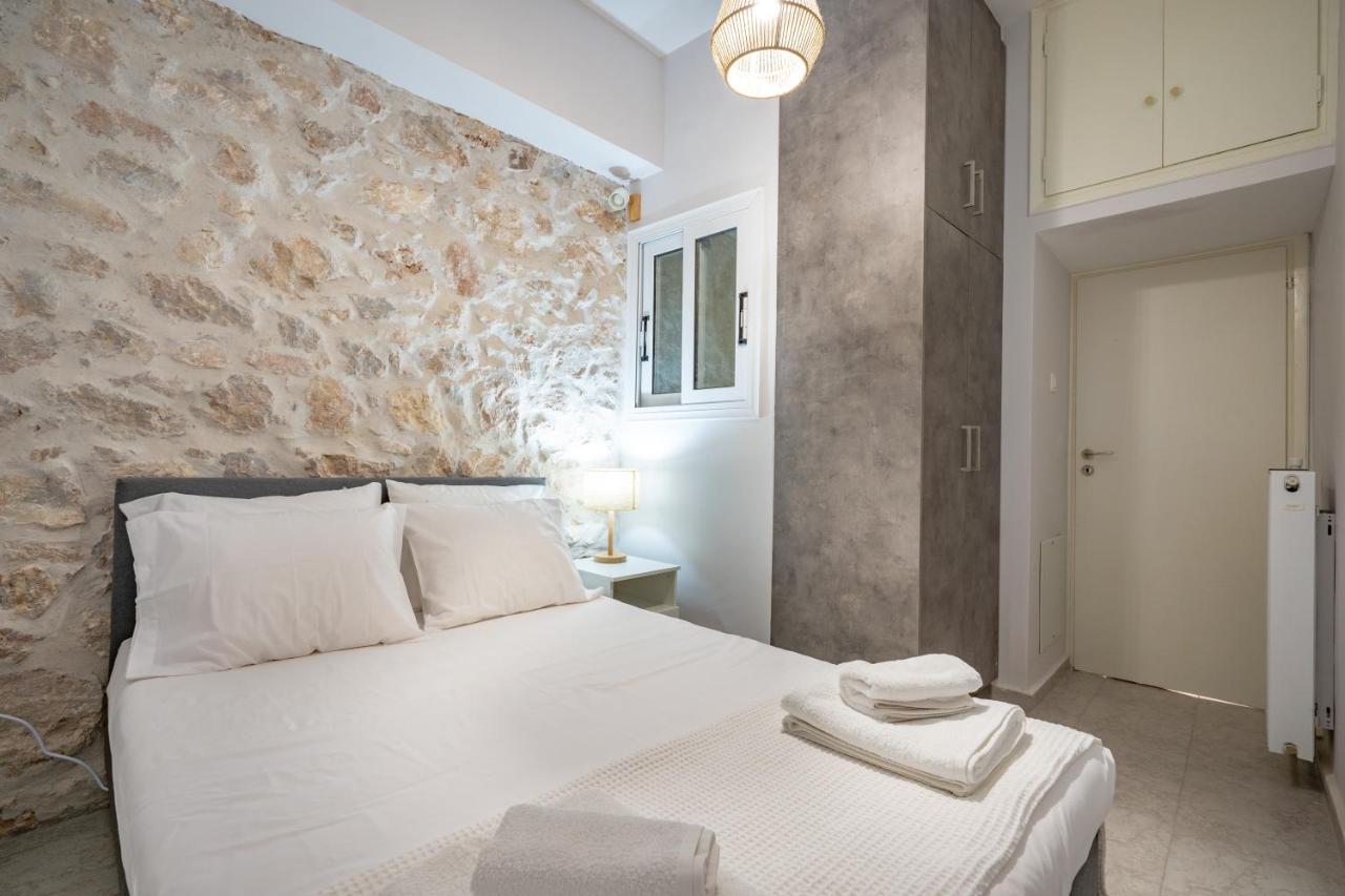 Rokos Place 3 Person Apartment