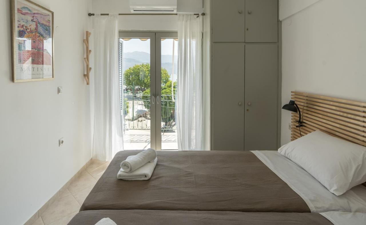 Platon Central Apartment