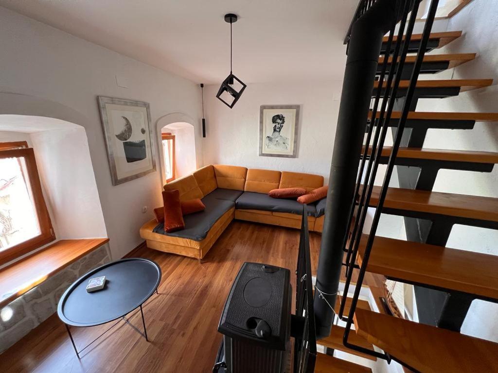 Isolated & Relaxing House Kosarni Do Village, Orebic