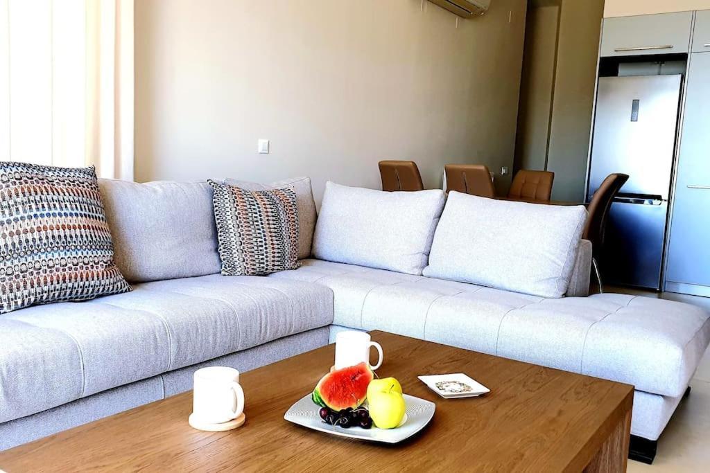Luxurious Flat With Sea View & Private Beach