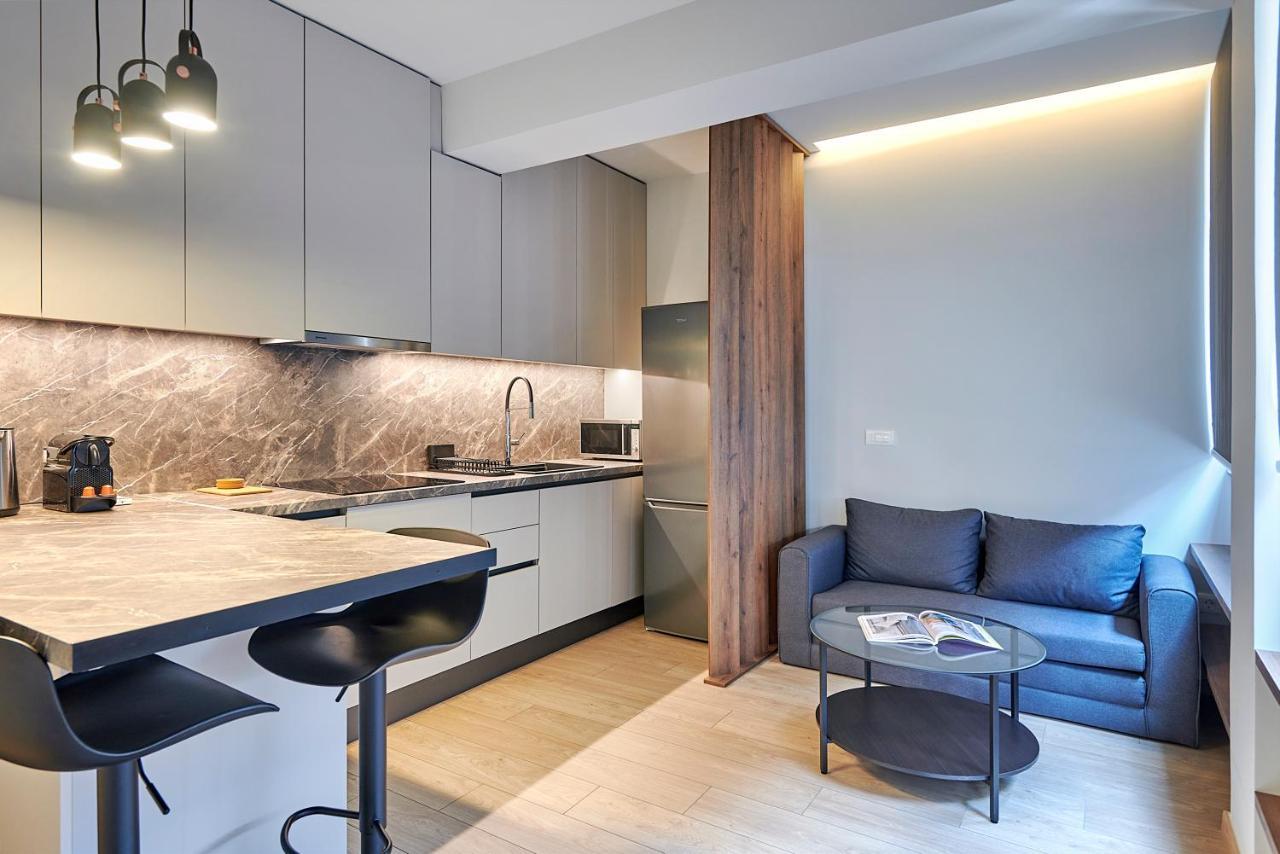 City-center Apartment In Vibrant Monastiraki, Athens