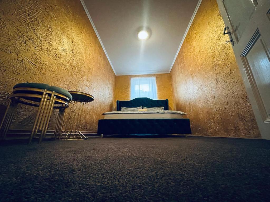 Gold Room