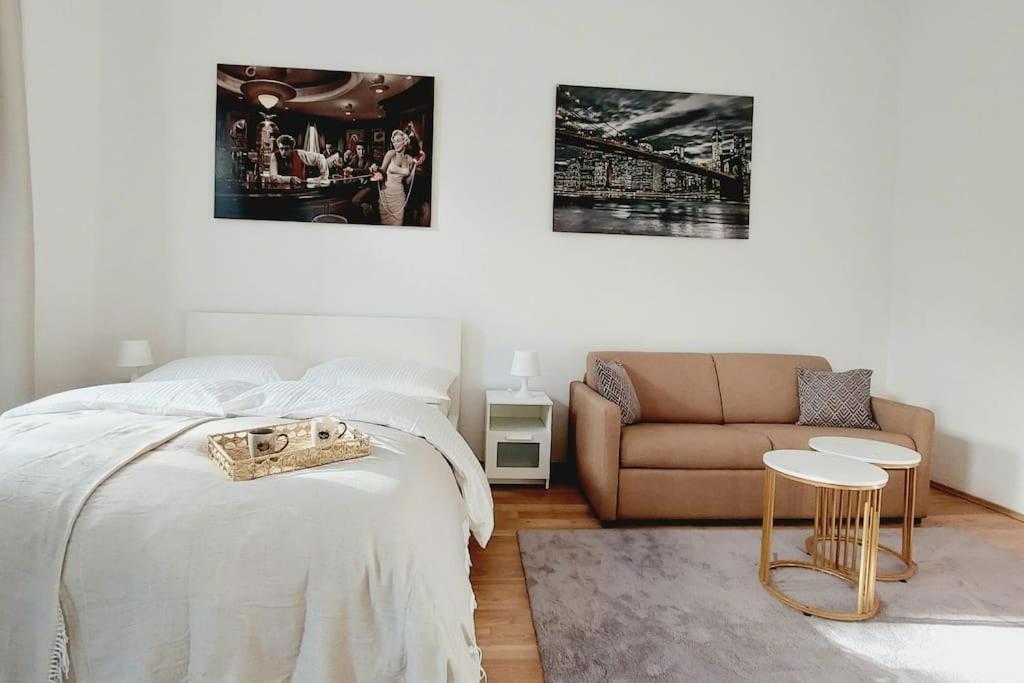 Checkinvienna 2 Bedrom Central Apartment