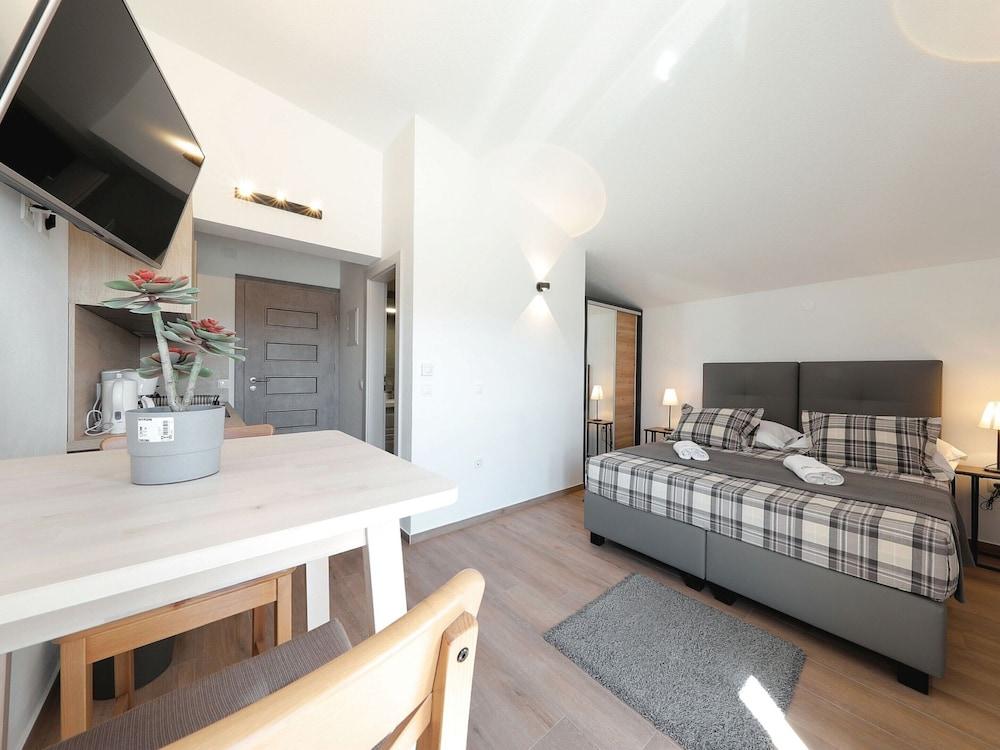 Serene Villa In Seline With Private Swimming Pool