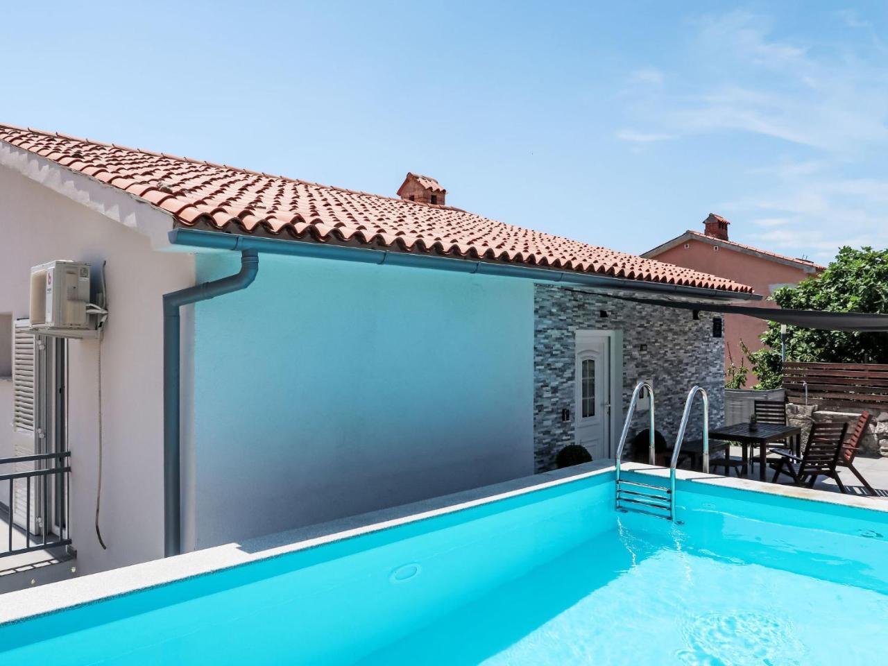 Apartment Tatiana by Interhome