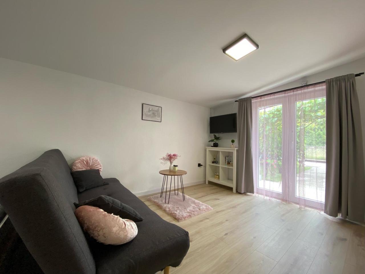Studio Apartment Adrijana