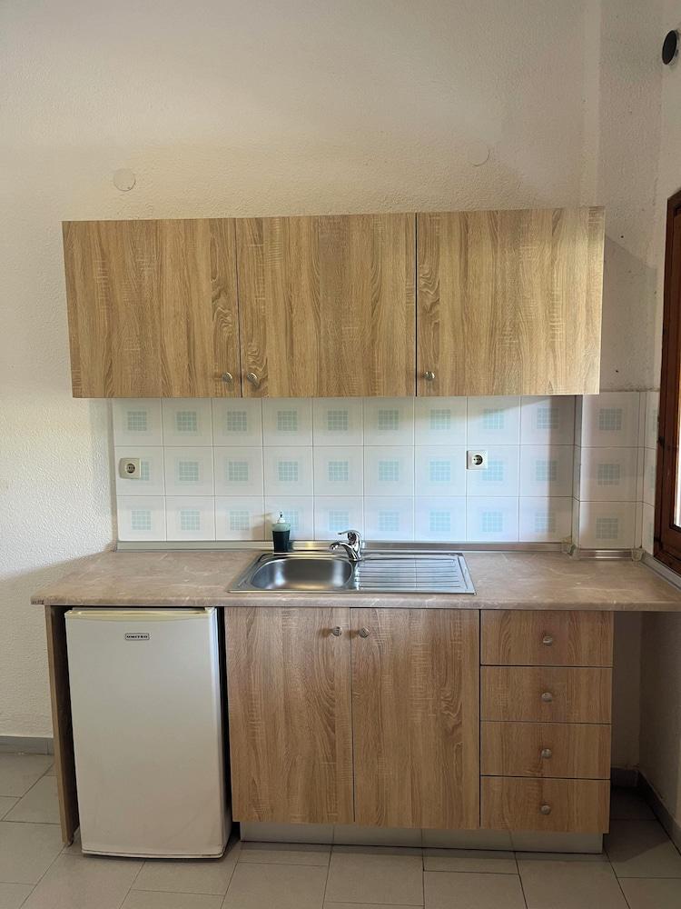 Sirtaki Apartments