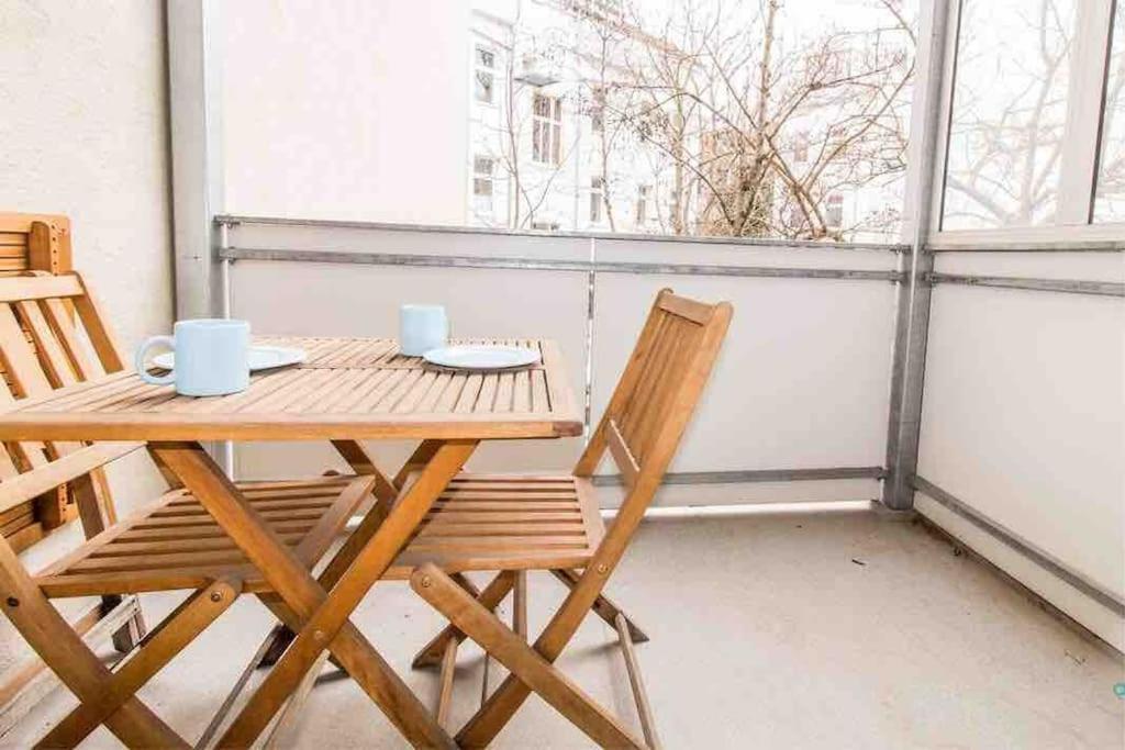 Retro Chic Charming Apartment Near Augarten