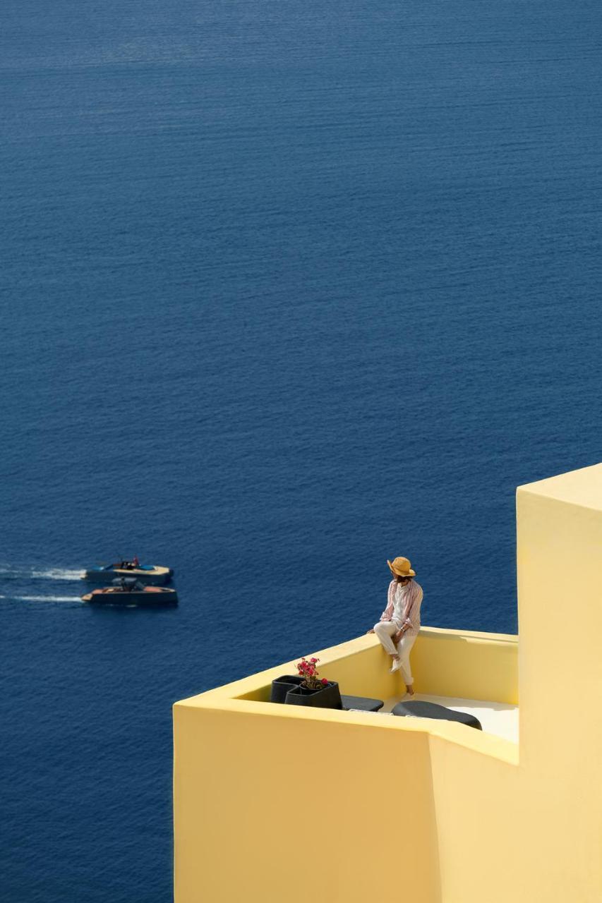 Ilivatos Elegant Villa On The Caldera's Edge