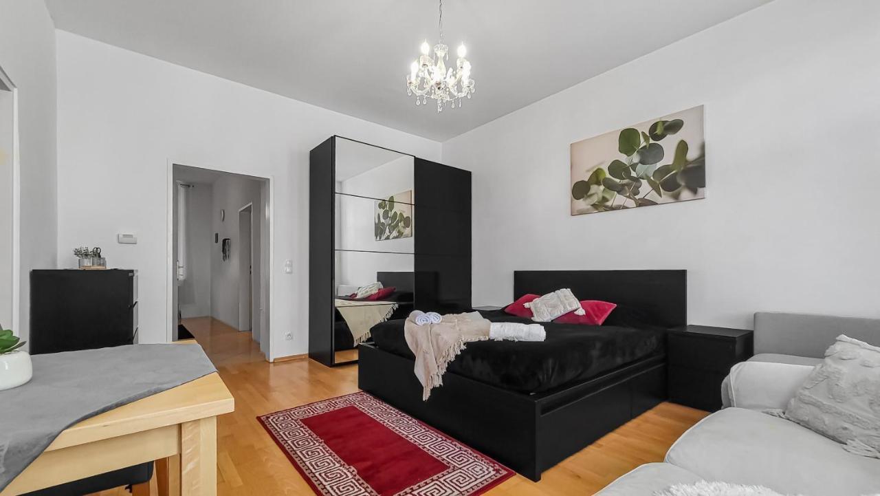 Three-bedroom Sanctuary, King-size Beds