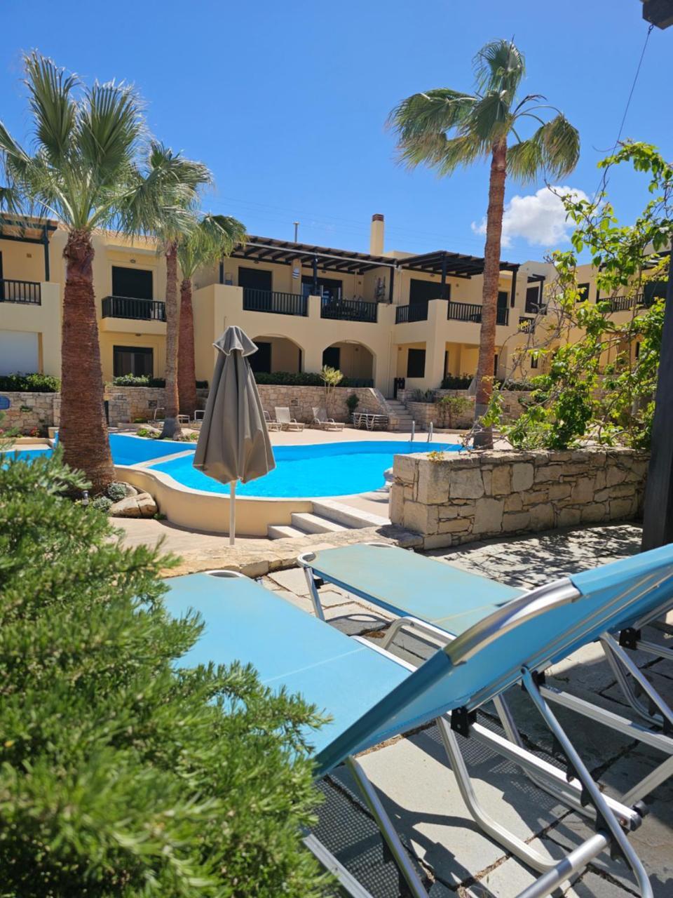 Panorama Seafront Ii, Apt 27