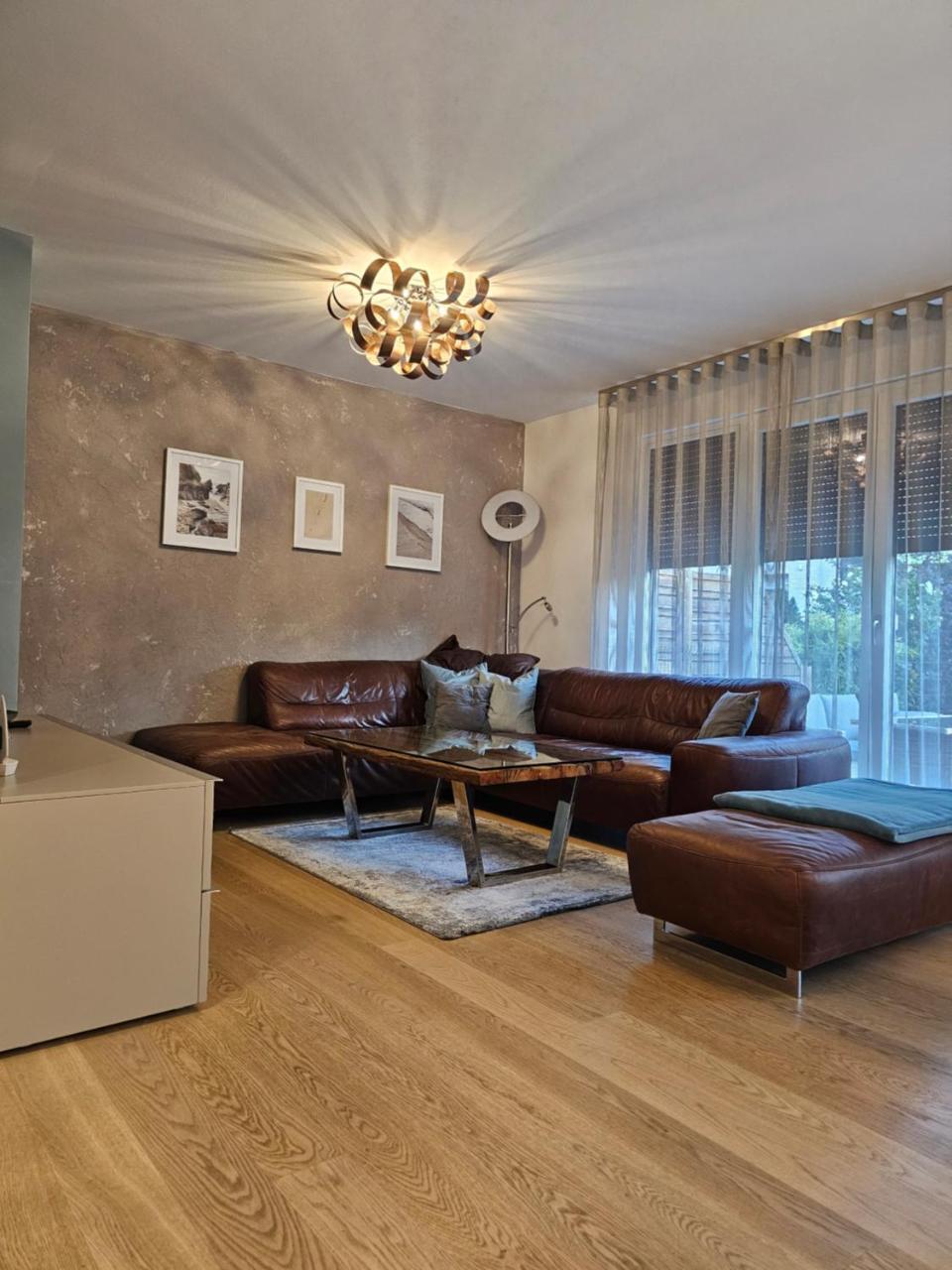 Cosy & Elegant Cityhouse With Garden