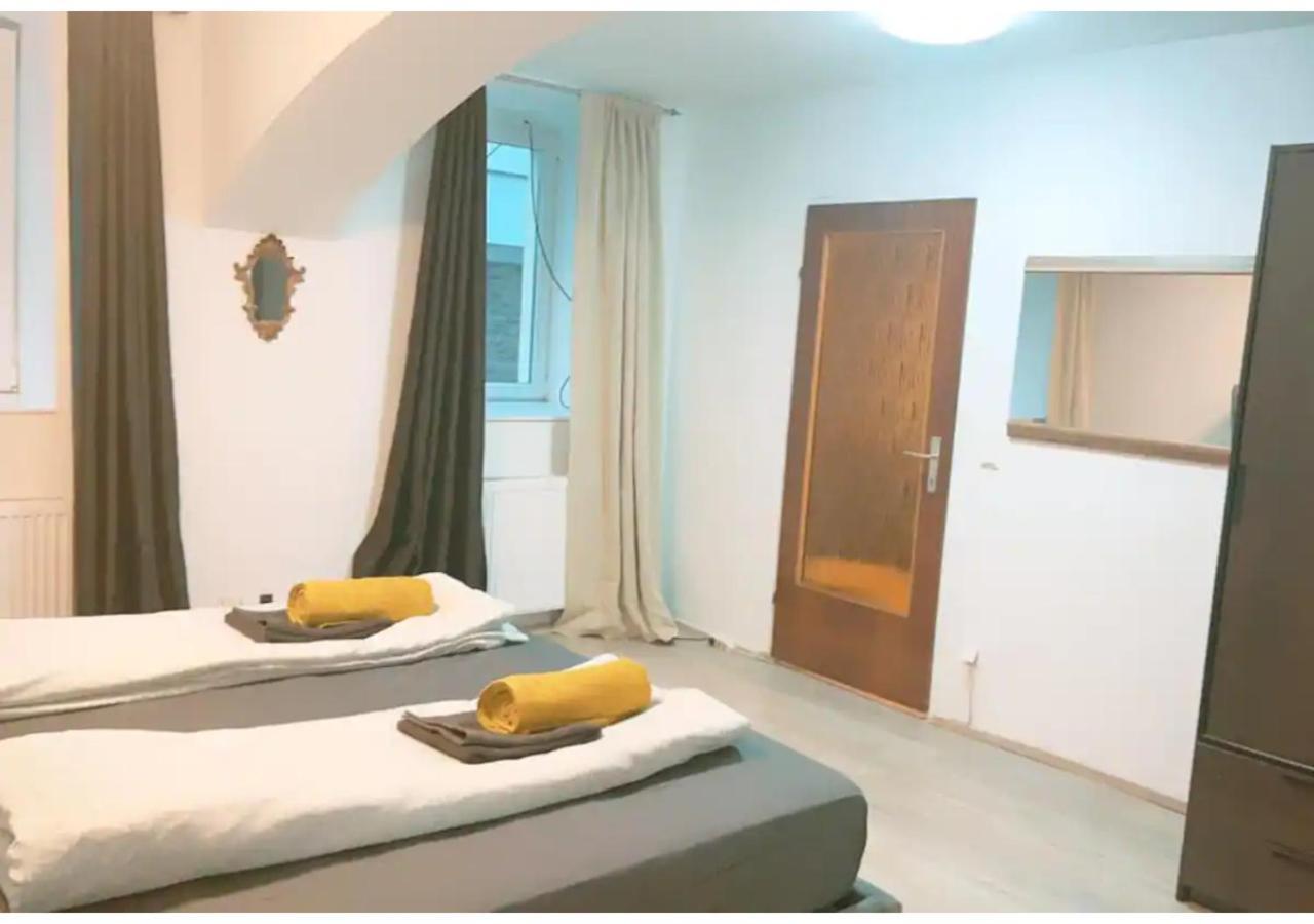 Economy Souterrain 2br Prater Amuesement Park
