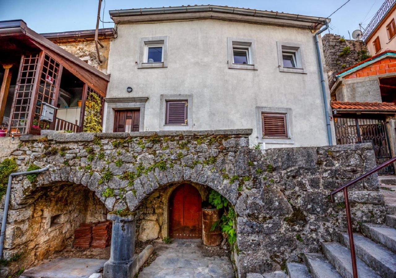 Studio Apartman Memory