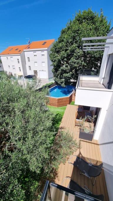 Maslina House Family Apartment 2 With Pool