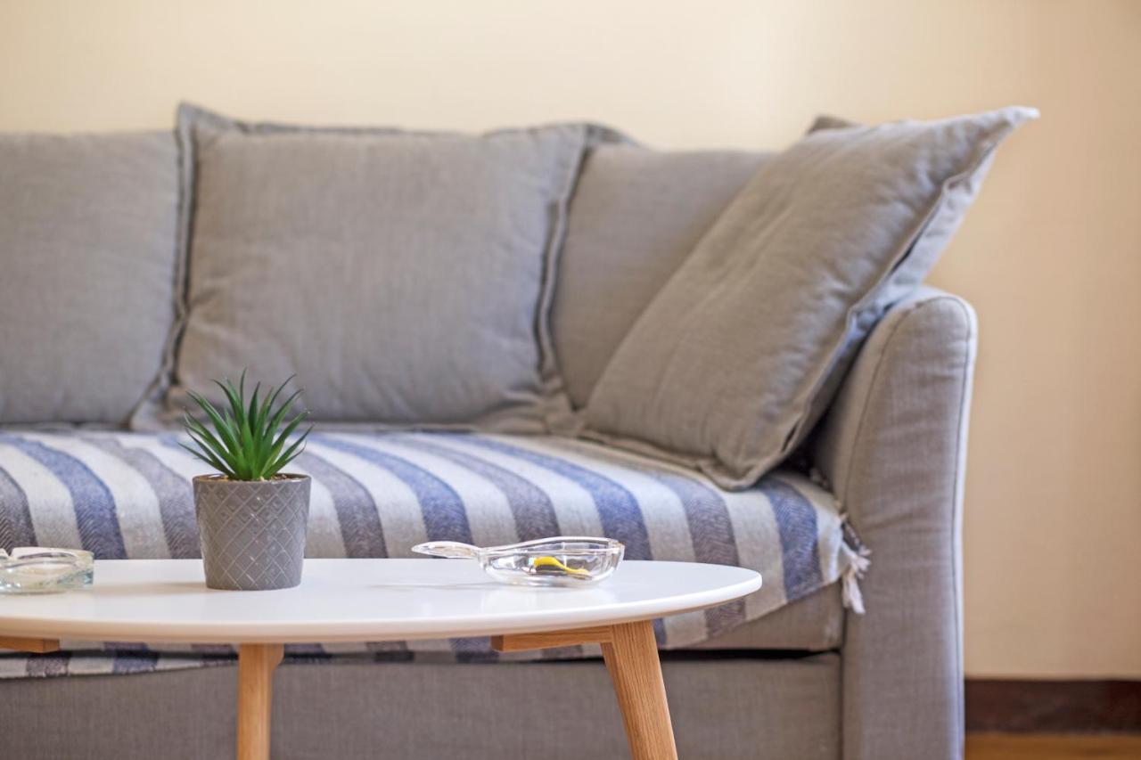 Downtown Apt At Filellinon