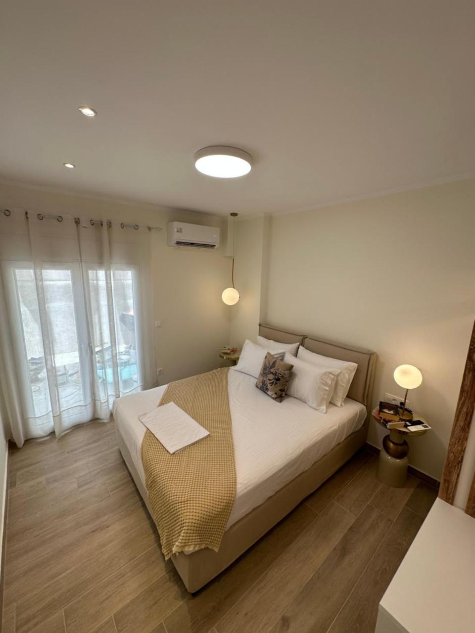 K & L Luxury Suite
