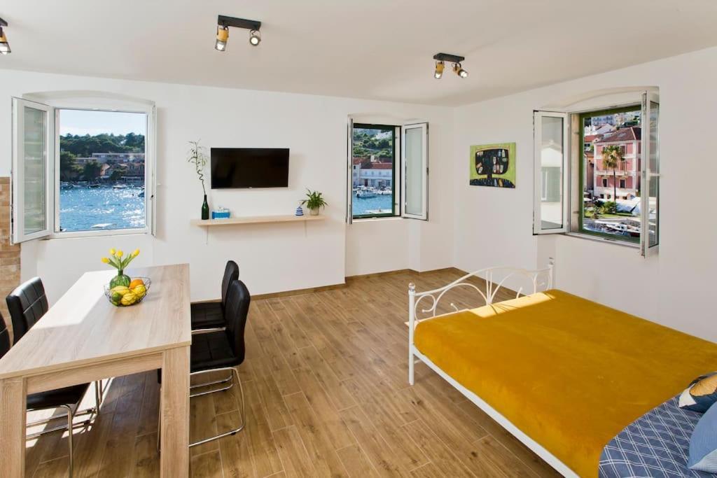 Hvar Sea View Apartment