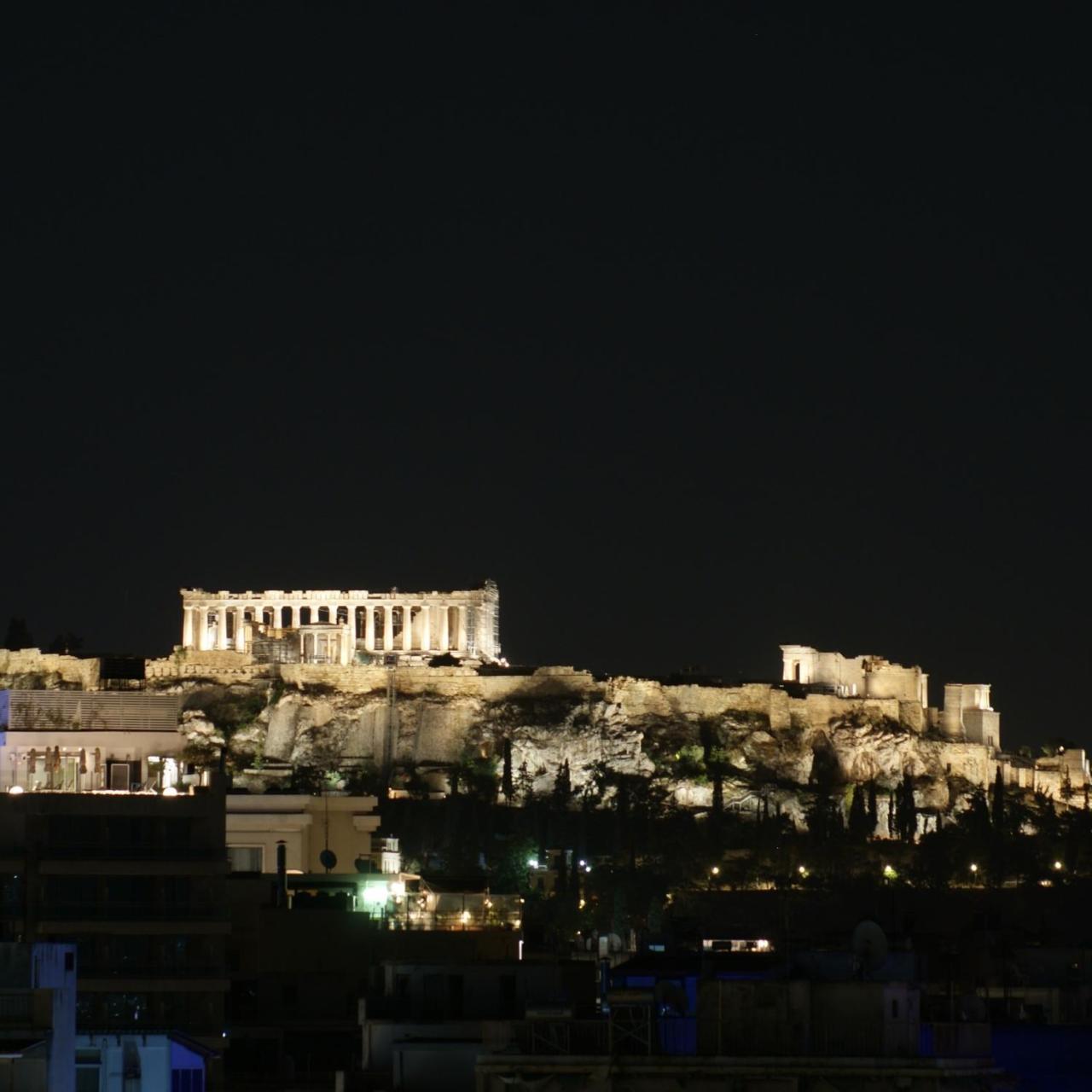 Acropolis View Chic Apartment