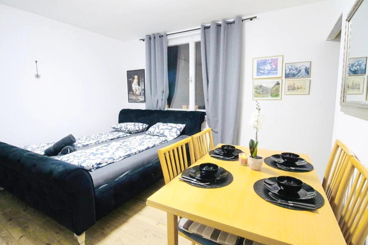 Modern Apartment In Millennium City Area