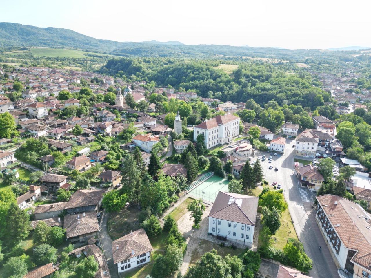 Moderen Apartament V Gr Elena