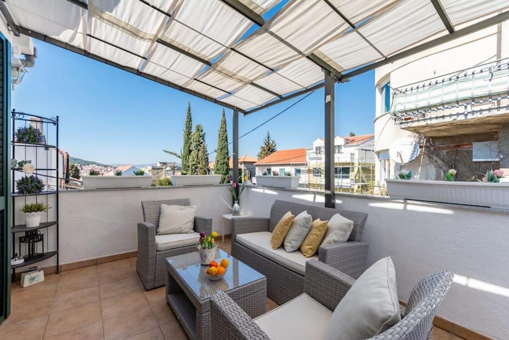 Sun House In The Centre