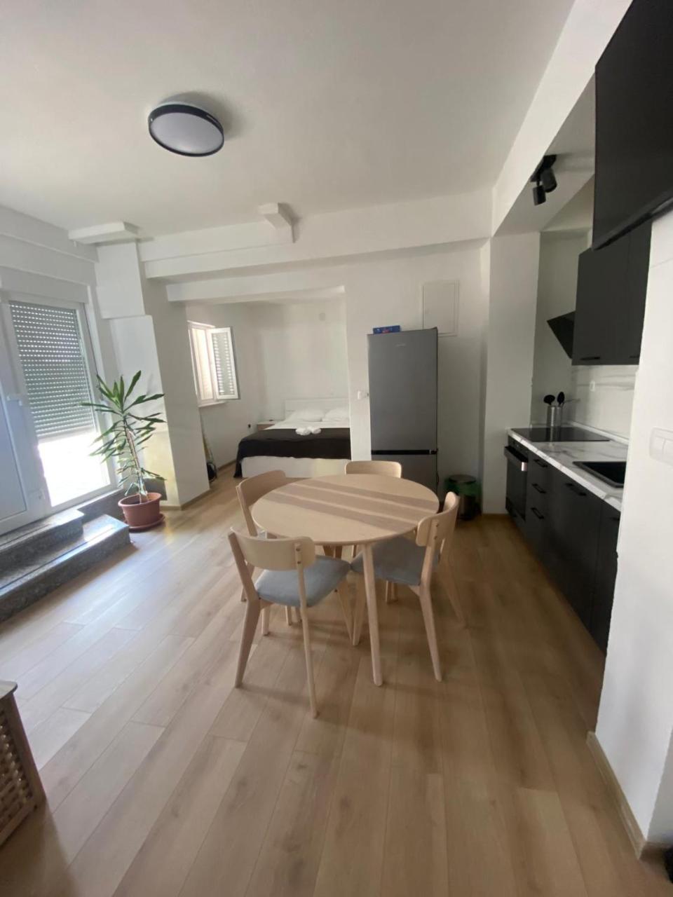 Studio Apartman Sedmica