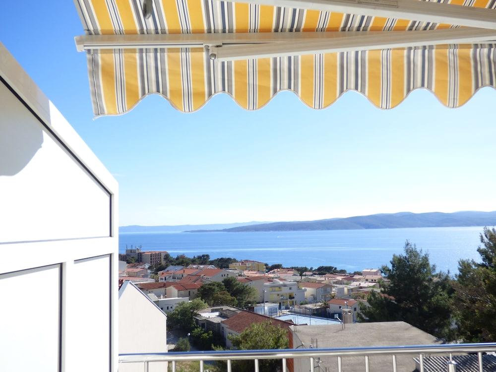 Sea View Apartment Studio For 2-3 People Close To Commodities