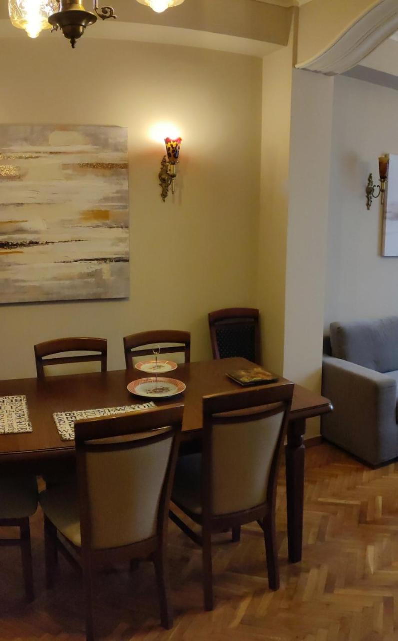 Fully Furnished Apartment In The Heart Of Athens