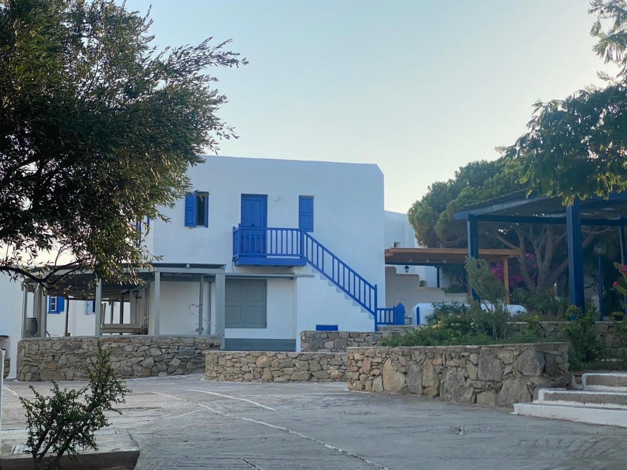 Smart Cozy 4 Pers. Apart. In Costa Ilios Resort Myconos