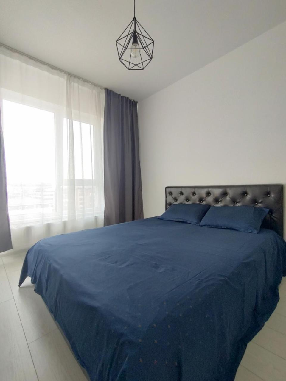 Luxury 2 Rooms Free Parking Air Conditioning Espresso Netflix Superb Modern Bright View Balcony Self Check In Militari