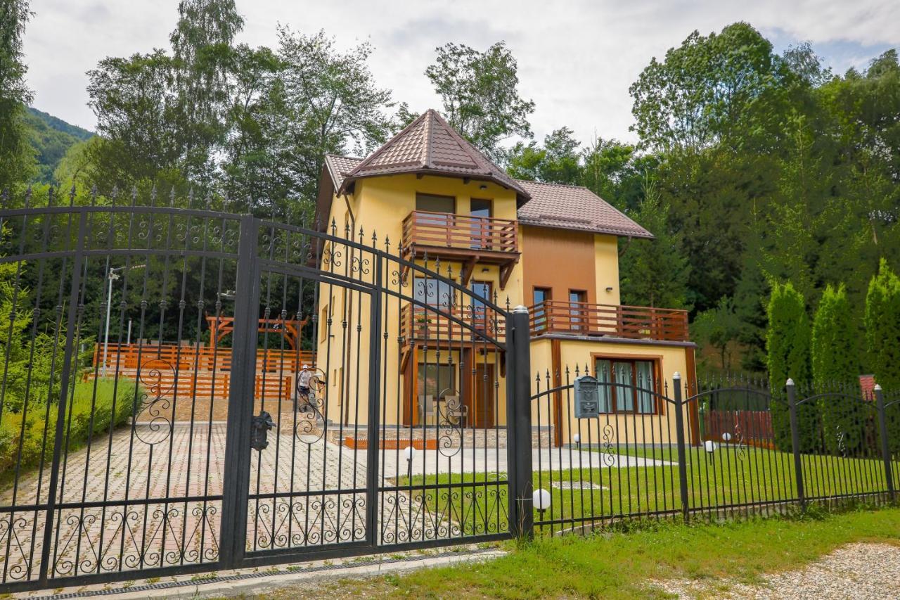 Cedrus Bran Boutique